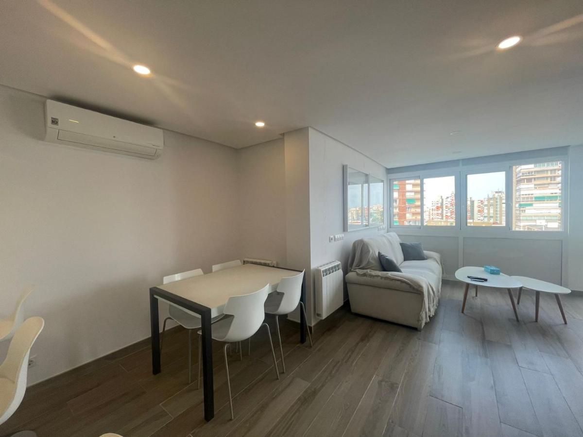 The Luxury Suite Alicante Bagian luar foto